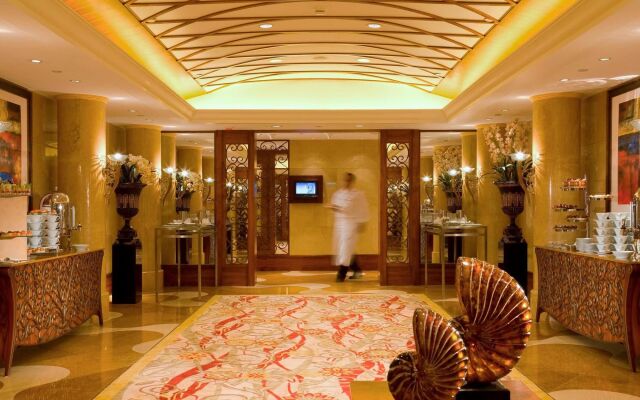 Sofitel Macau At Ponte 16