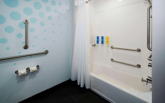 Tru By Hilton Goodyear Phoenix West, AZ