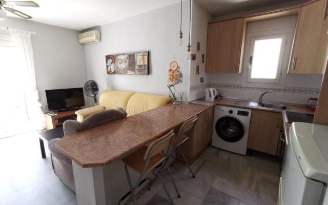 1½ Min. Walk From the Beach