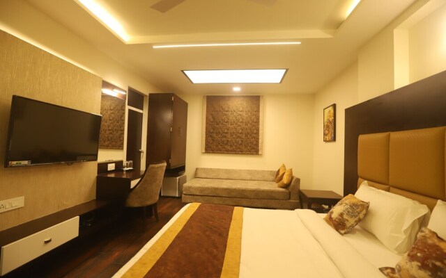 Hotel White Cloud