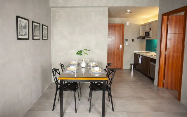 Huge 2Bedroom Staycation 4pax allowable 8pax Suite
