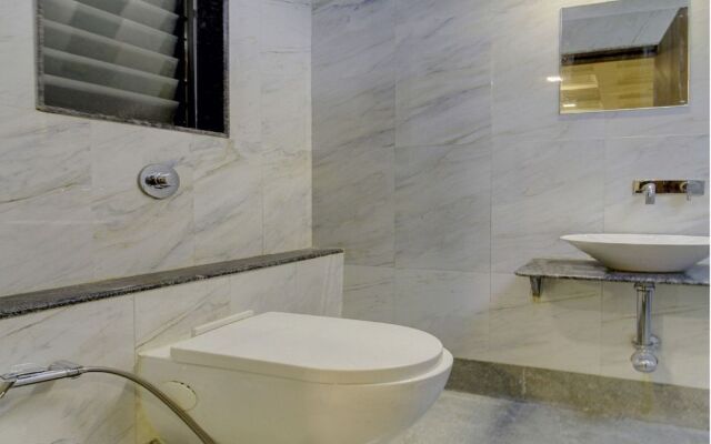 OYO Flagship 17196 Hotel Metro Inn