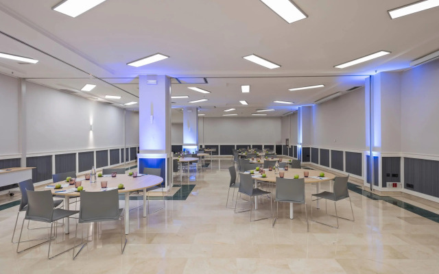 INNSiDE by Melia Barcelona Apolo Hotel