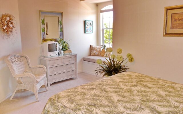 Quiet, Gated Community With Pool and Tennis Courts