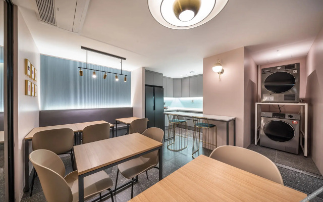 Gimpo Gray Hotel