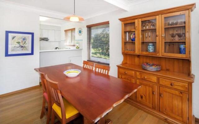 Kendall Beach Apartments 5 - Belongil Beach