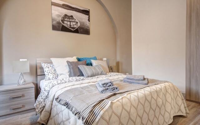 Fantastic Apartment Near The Central Station