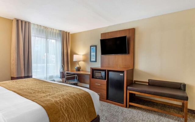 Comfort Inn Petersburg Fort Lee Area