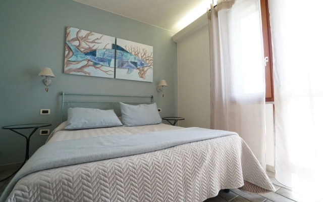 Residence con piscina a 450 mt dal mare