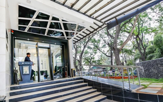 The Dawn Hotel by OYO Rooms