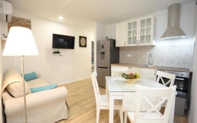 Split Old Town Suites 2