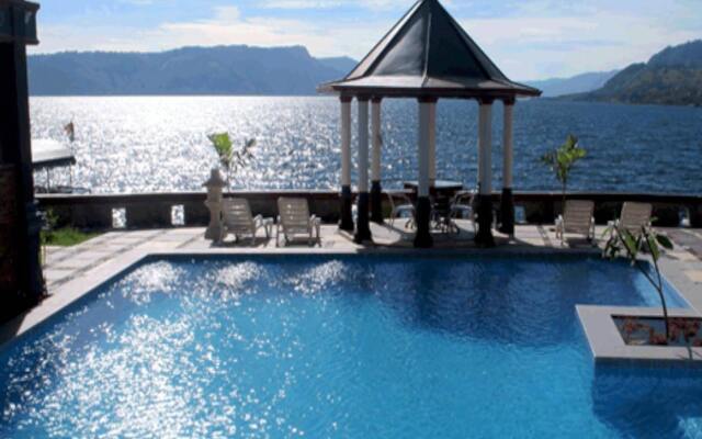 Samosir Villa Resort