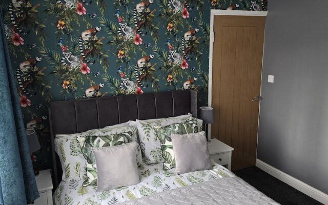 Family Holiday Apartment Blackpool South Shore