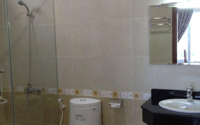 Queen Garden Hotel