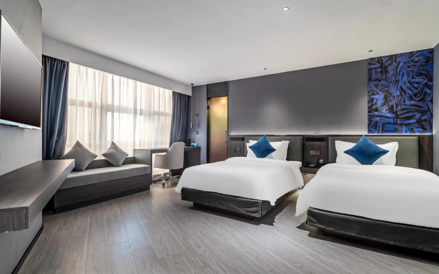 Insail Hotels (Guangyuanxincun Jingtai Pedestrian Street Guangzhou)