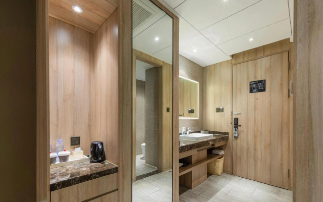 Atour Hotel Shanghai Minhang Industrial Park