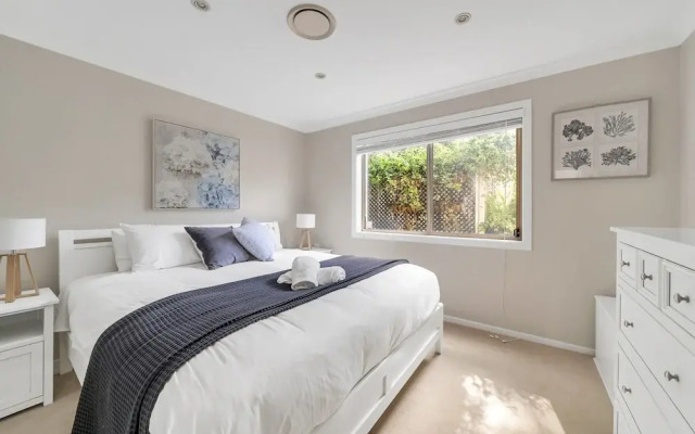 3-bed With Beach Views and Entertainment Area