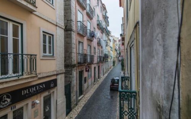 Lovelystay Vintage Flat Near Santa Justa Elevator