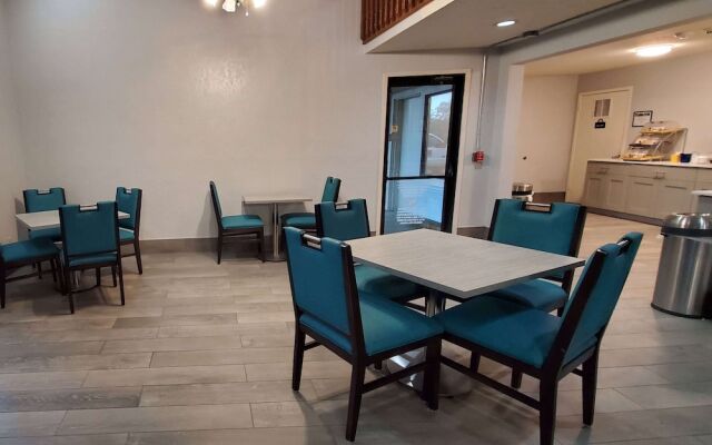 SureStay Plus by Best Western Beaumont