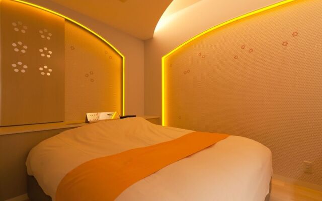 HOTEL IRIS - Adult Only