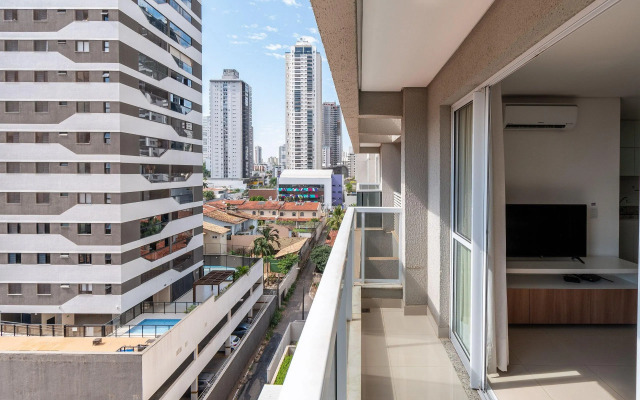 Flat com linda Piscina no Setor Bueno - TH605
