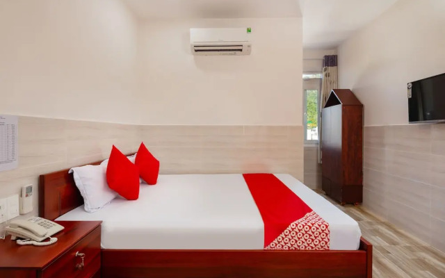 Oyo 474 Vinh Quang Hotel 3