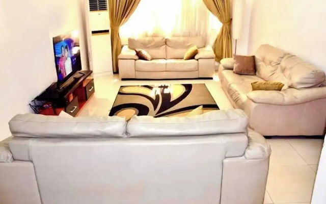 Hillview Apartments
