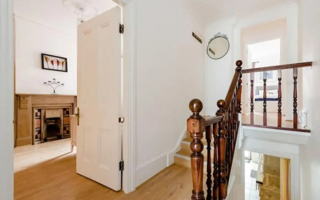 Stunning 2-bed Apartment in Dartford