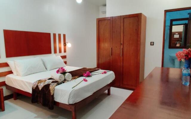 Equator Holiday Inn