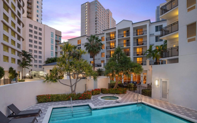 Courtyard by Marriott Miami Dadeland