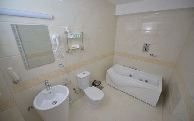 Bushi Resort & Spa