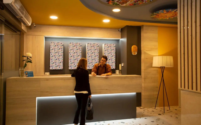 Casual Colours Barcelona Hotel