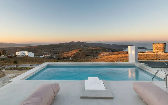 Windmills Villa 3 Luxury Villa in Kythnos