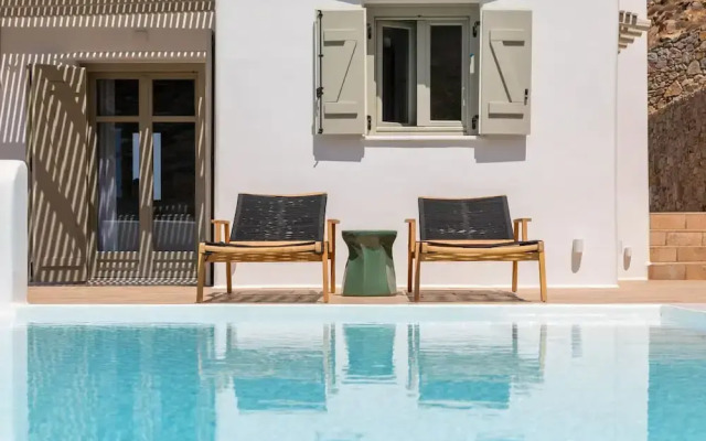 Mykonos 3 BR Luxury Villa Private Pool Views