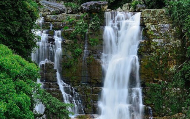 Taylors Hill Boutique Hotel