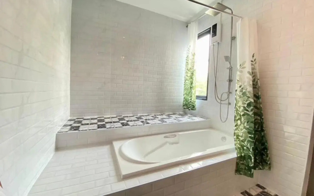 Sasi Nonthaburi Hotel