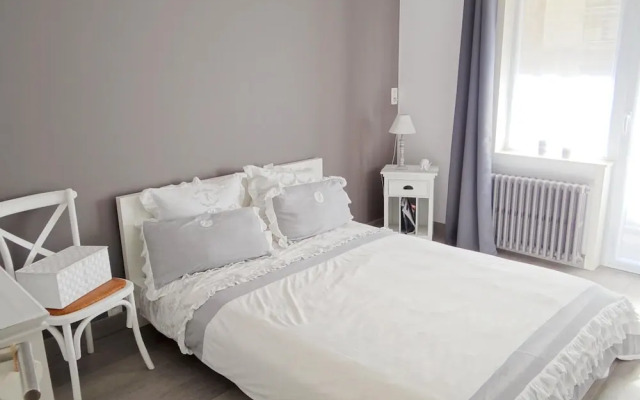 Apartment in Nieuwpoort With sea View