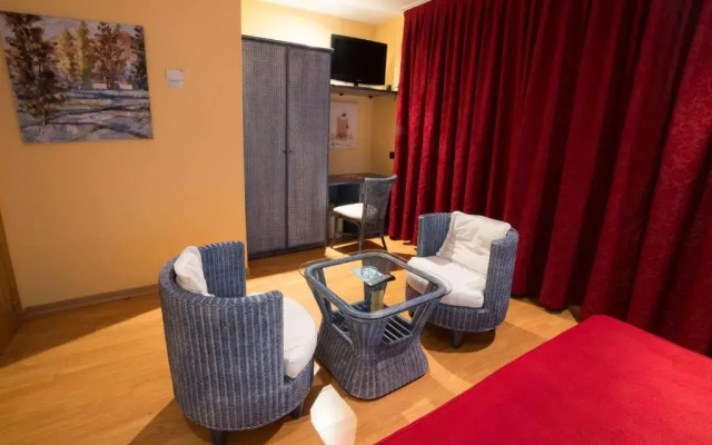Motel Acropolis