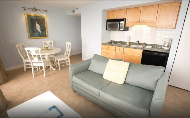 Shell Island Resort - All Oceanfront Suites