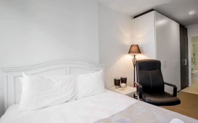 Lovely Home Close To South Cross Designer Apartment