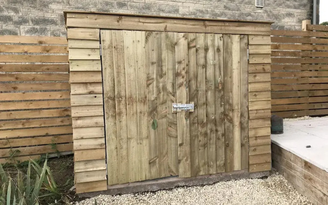 Modern Apartment in the Cotswolds Sleeps 6