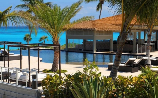 Sky Beach Club Bungalow 2 Cabin