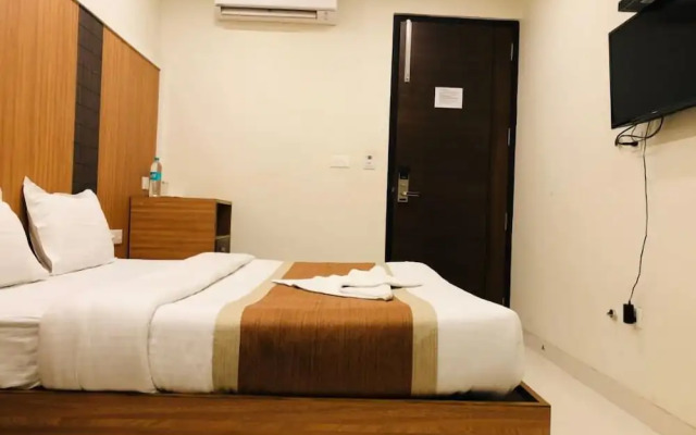 Moti Mahal Inn