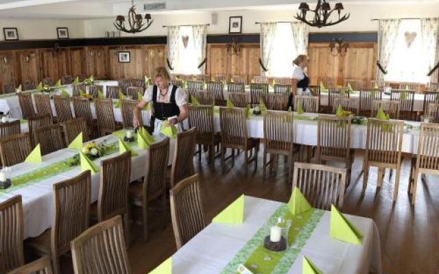 Vilstaler Hof Landgasthof & Hotel