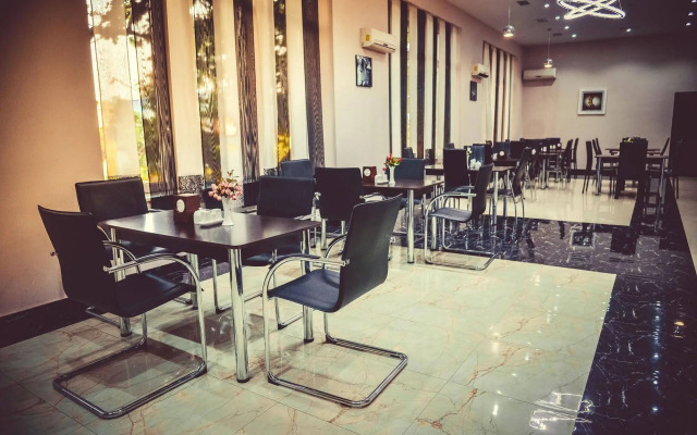 Margo Palace Hostel