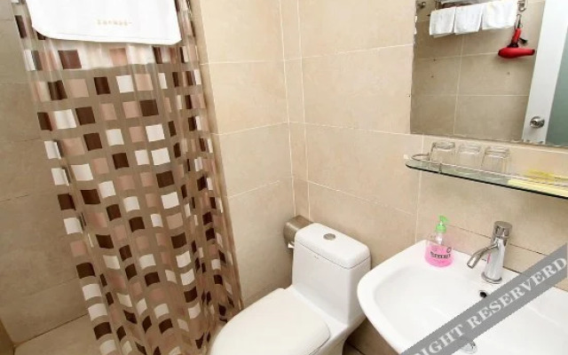 Guilin Yihuchun Inn