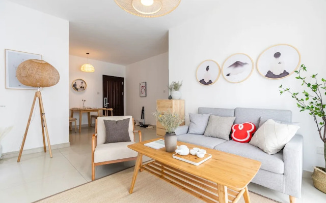 Locals Boutique Apartment Huafa Plaza 27