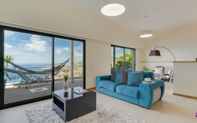 Bay Bliss by Atlantic Holiday