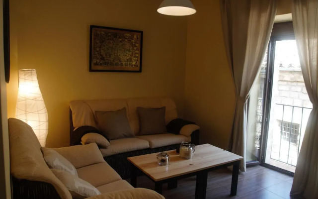 Arco de las Descalzas