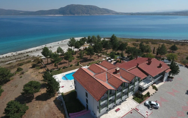Hotel Lago Di Salda
